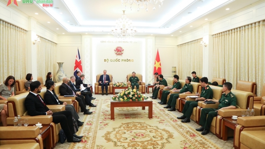 Vietnam, UK promote cooperation in human trafficking prevention and control